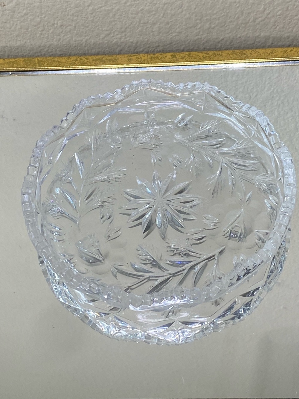 Vintage Cristal Etzel Clear Cut Glass Decorative Bowl - Classic Clear Accent